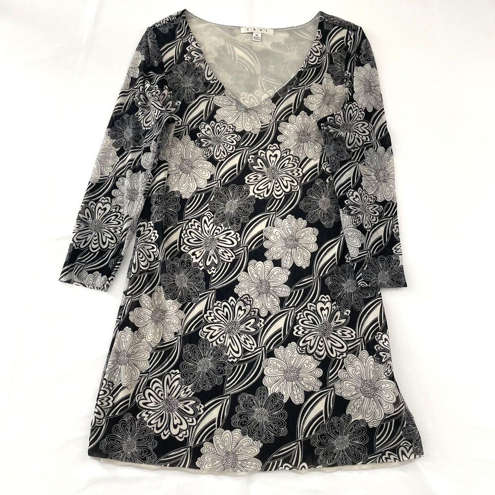 CAbi 968 XL Black White Floral Mesh Tunic Bali Free Spirit 3/4 Sleeve V-Neck